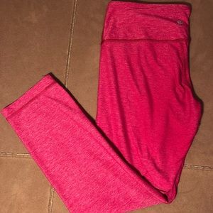 Pink lululemon crop leggings